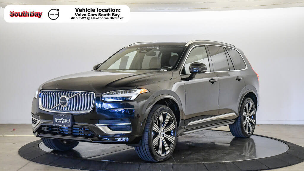 2023 VOLVO XC90