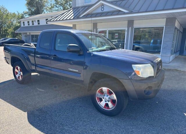 2008 TOYOTA Tacoma
