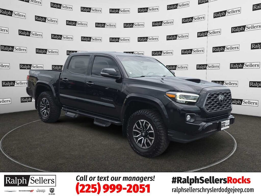2022 TOYOTA Tacoma