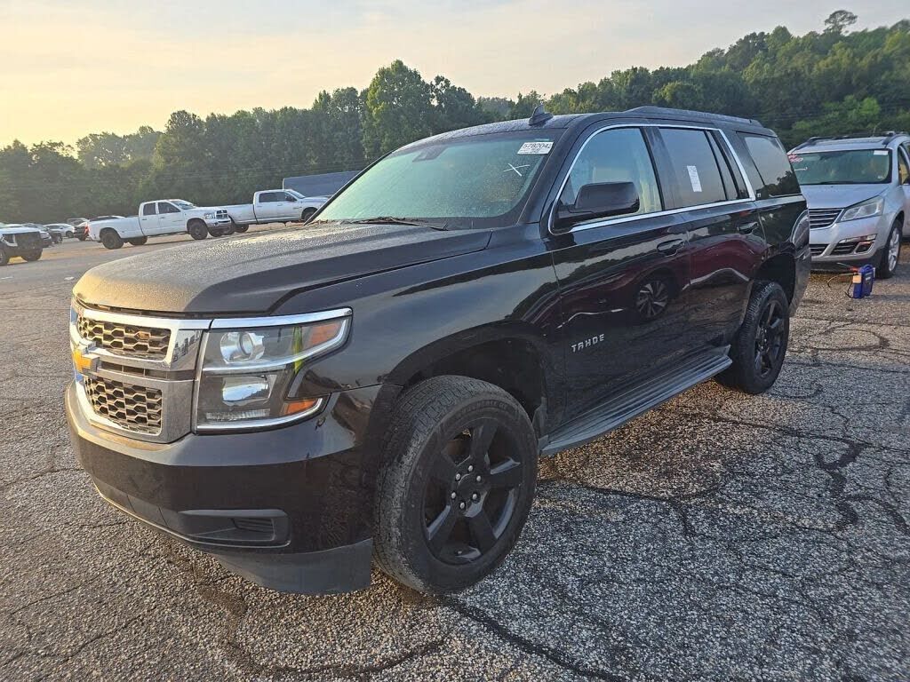 2016 CHEVROLET Tahoe