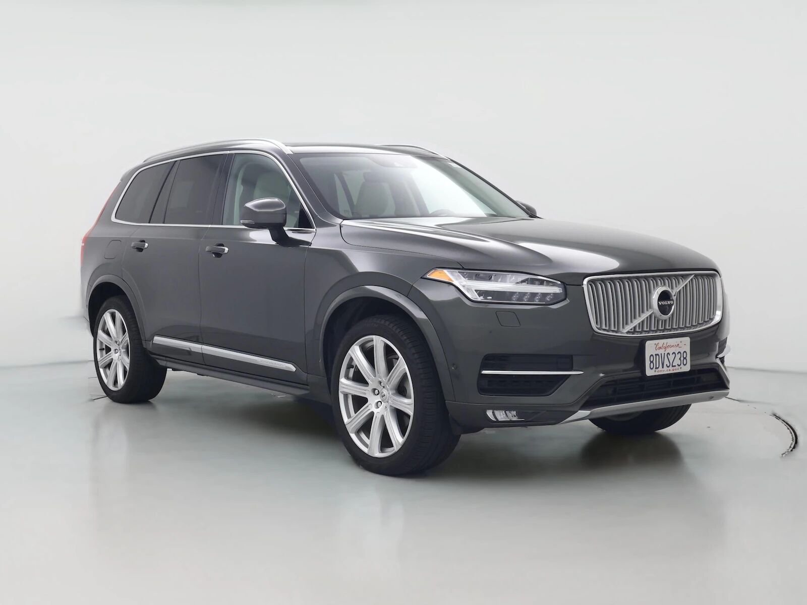 2018 VOLVO XC90