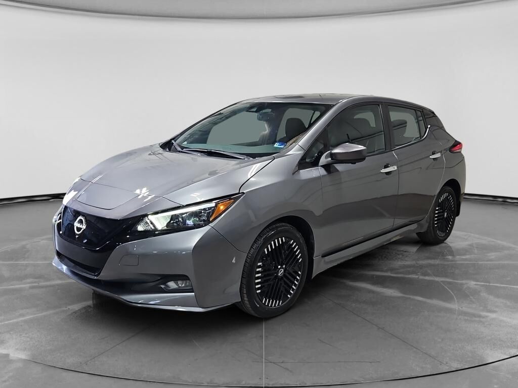 2024 NISSAN Leaf
