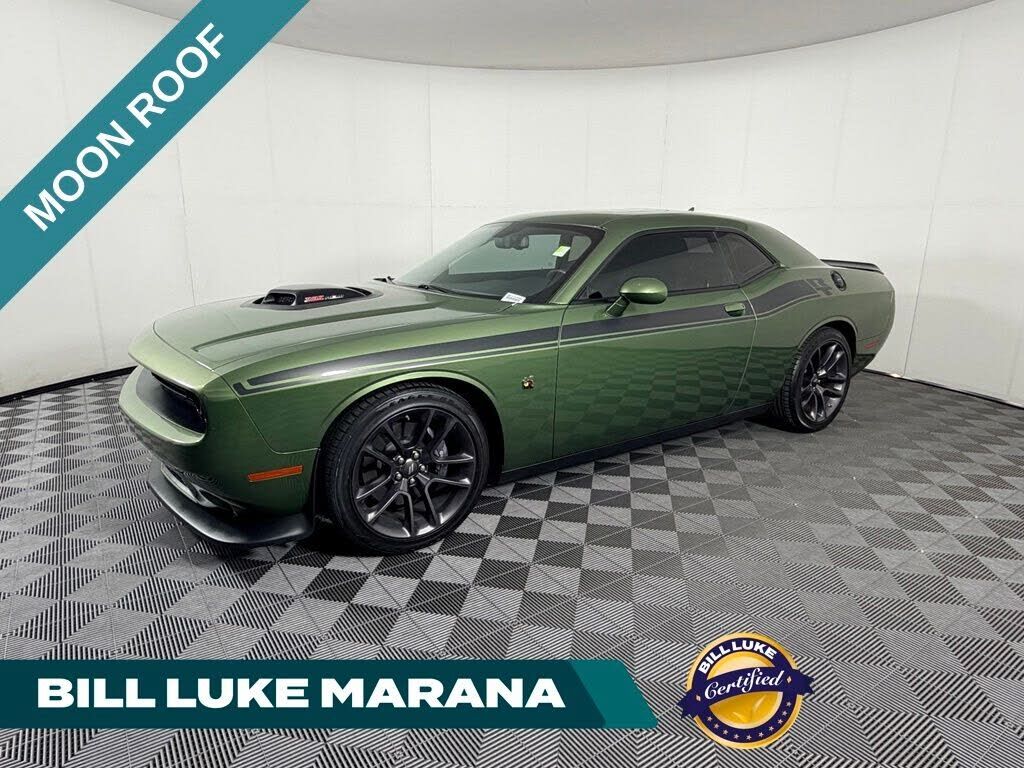 2022 DODGE Challenger