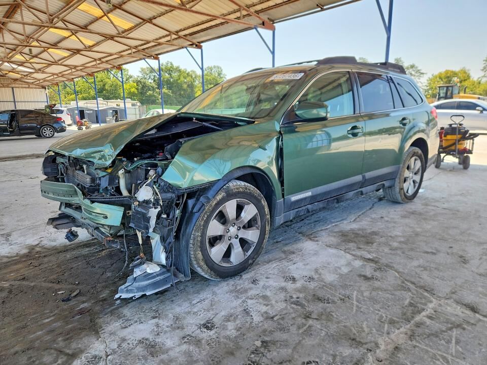 2010 SUBARU Outback