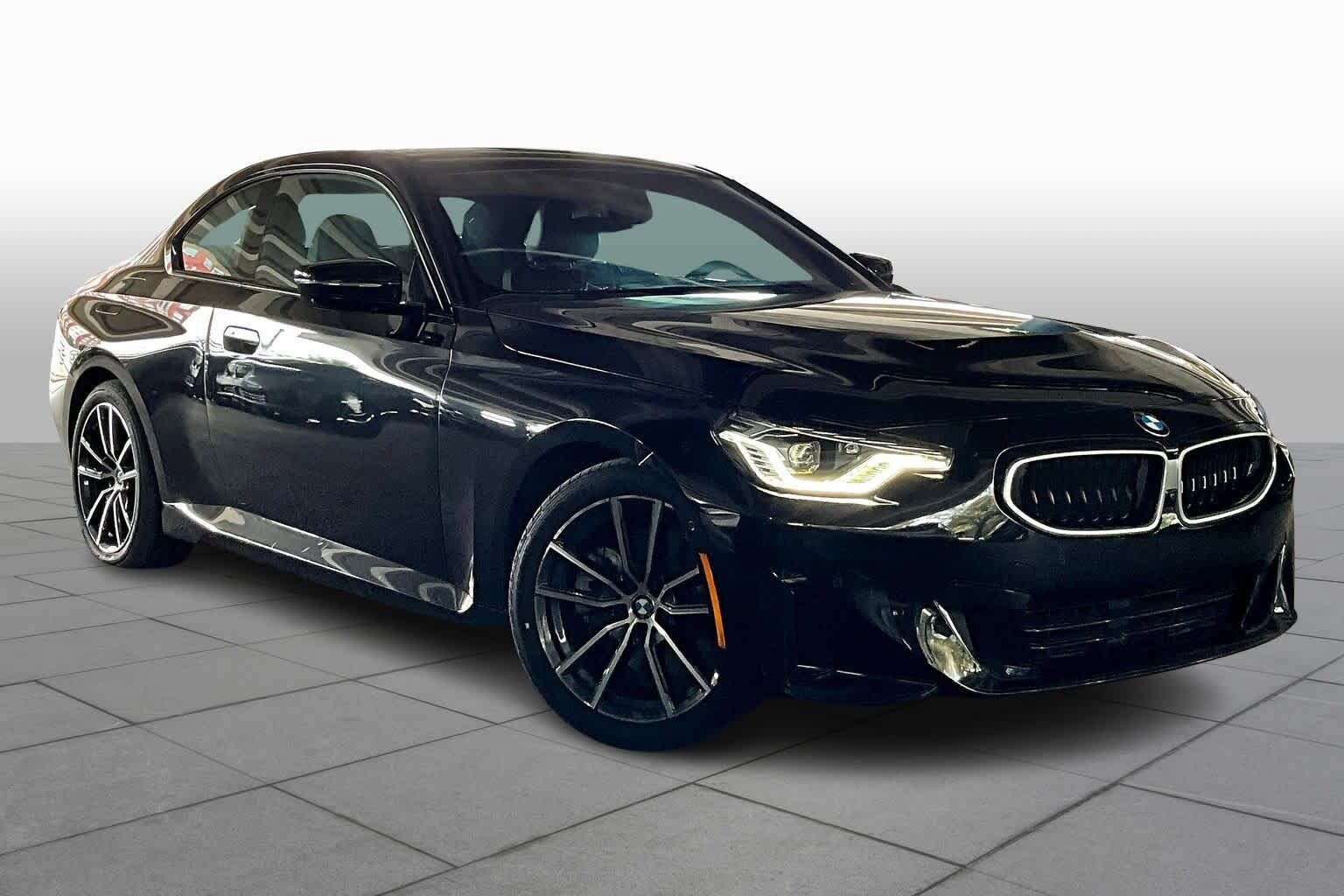 2025 BMW 230i