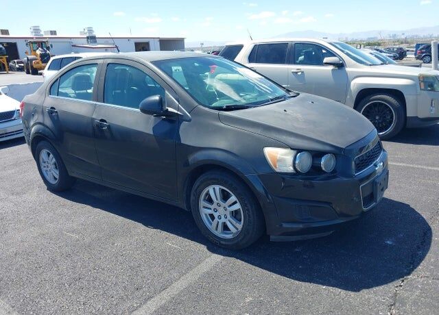 2013 CHEVROLET Sonic