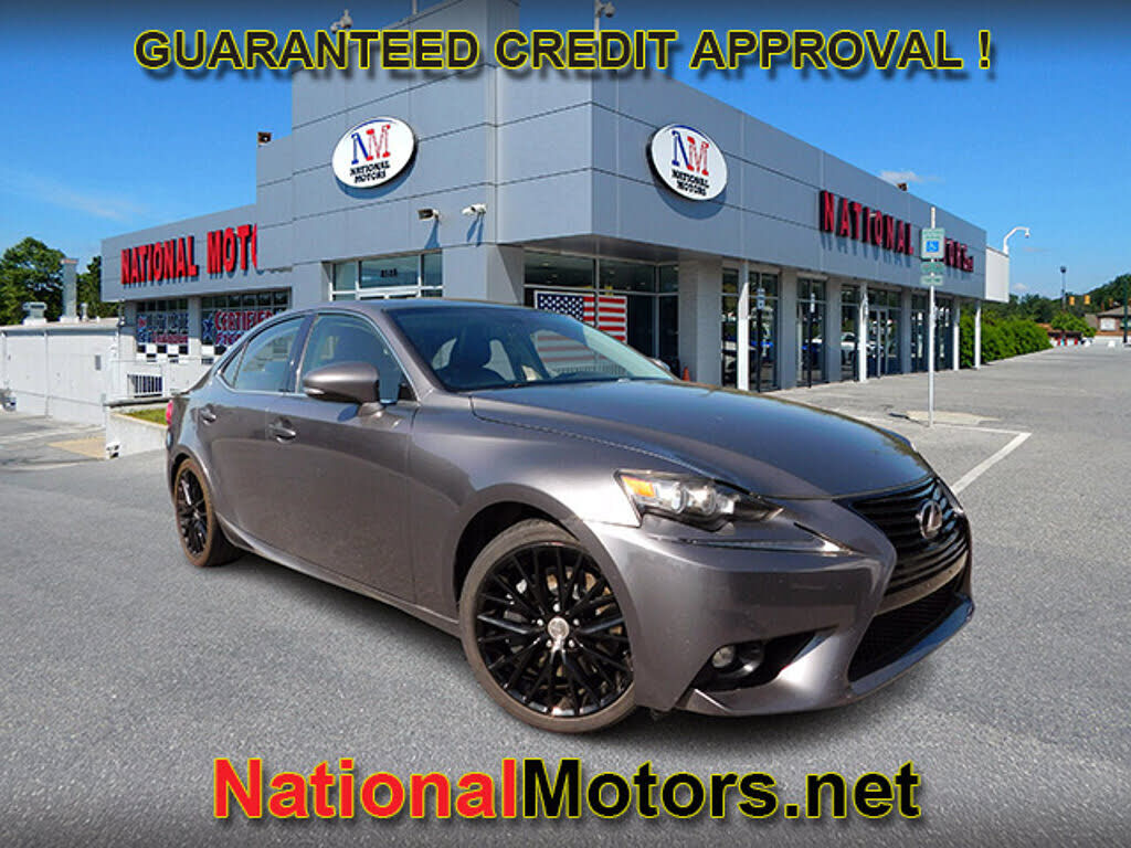 2016 LEXUS IS