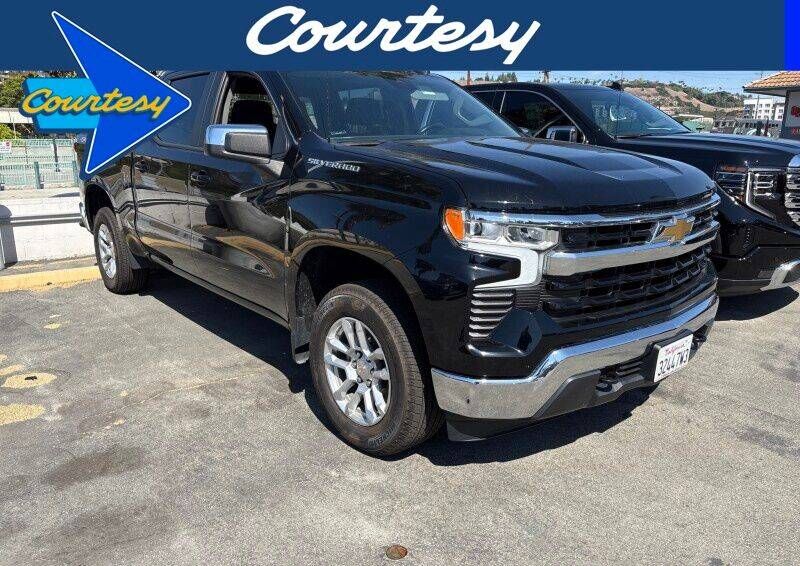 2023 CHEVROLET Silverado