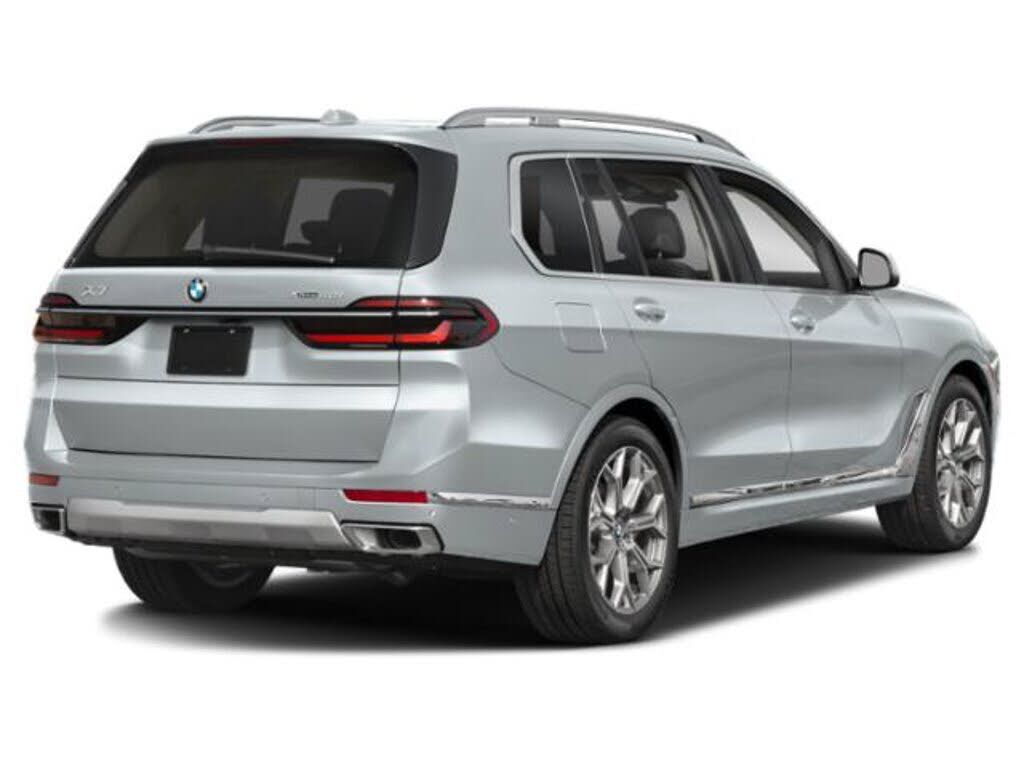 2025 BMW X7