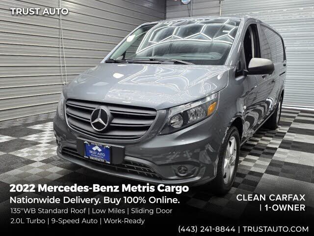 2022 MERCEDES-BENZ METRIS
