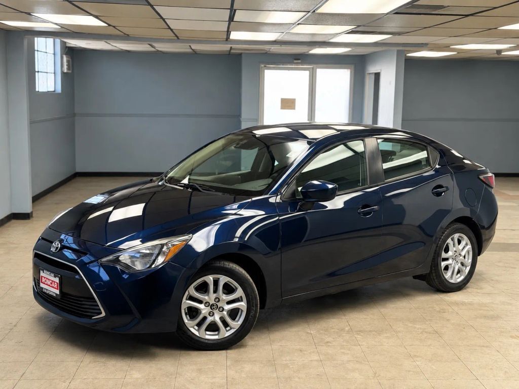 2017 TOYOTA Yaris