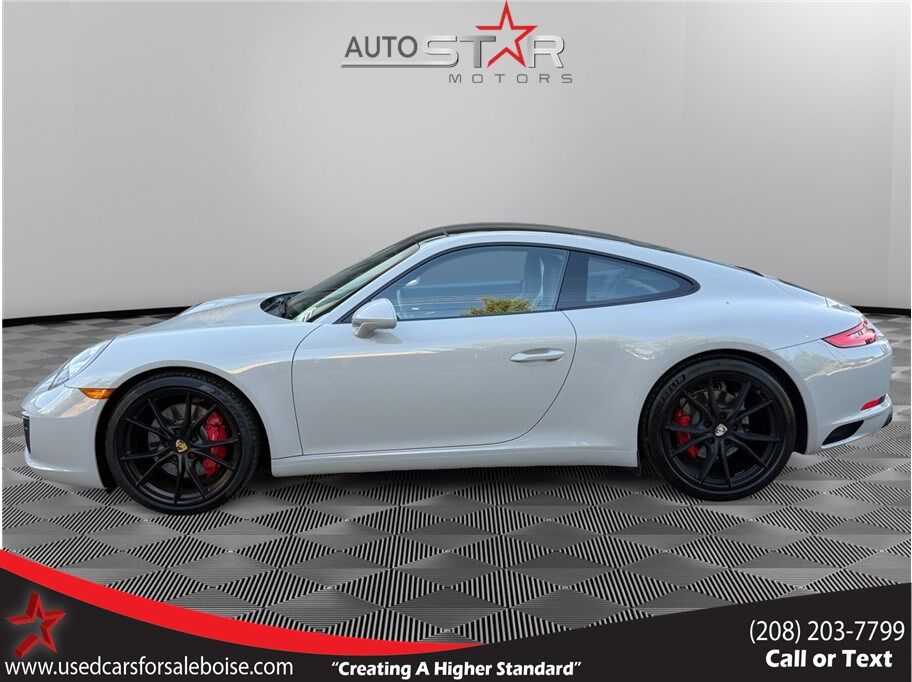 2018 PORSCHE 911