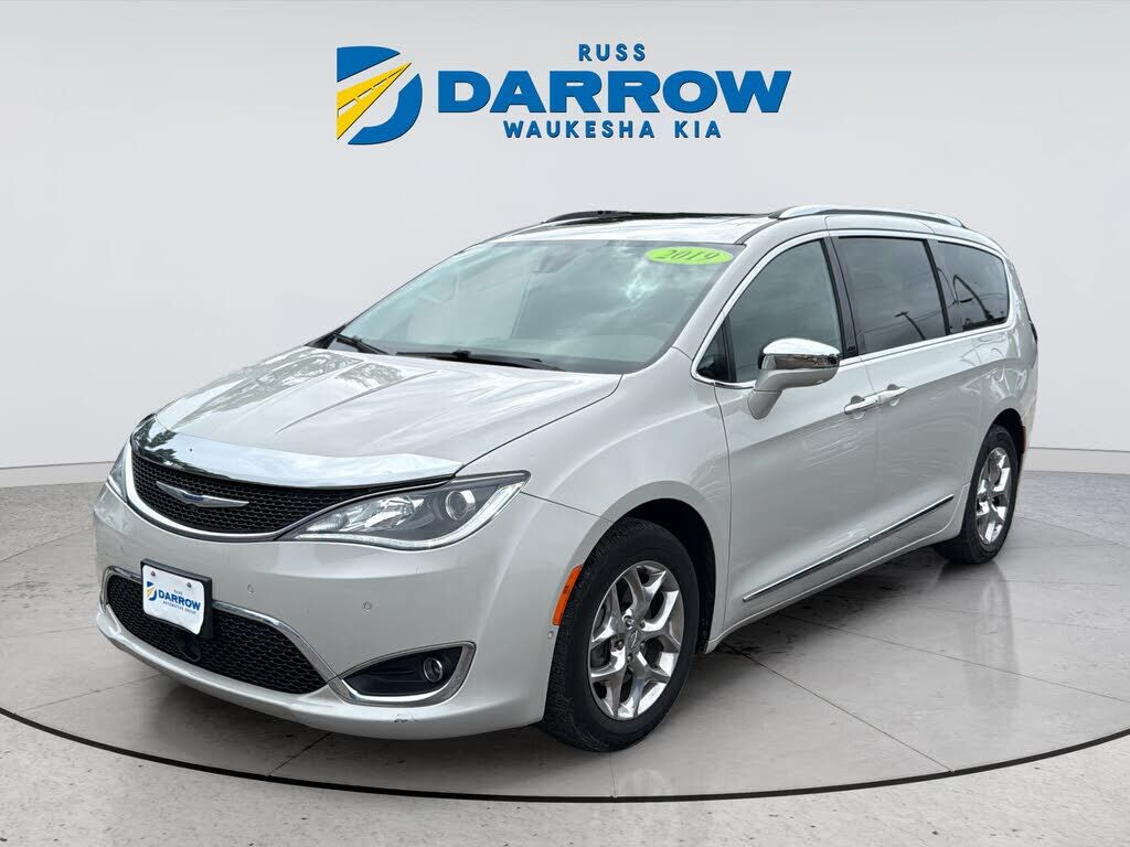 2019 CHRYSLER Pacifica