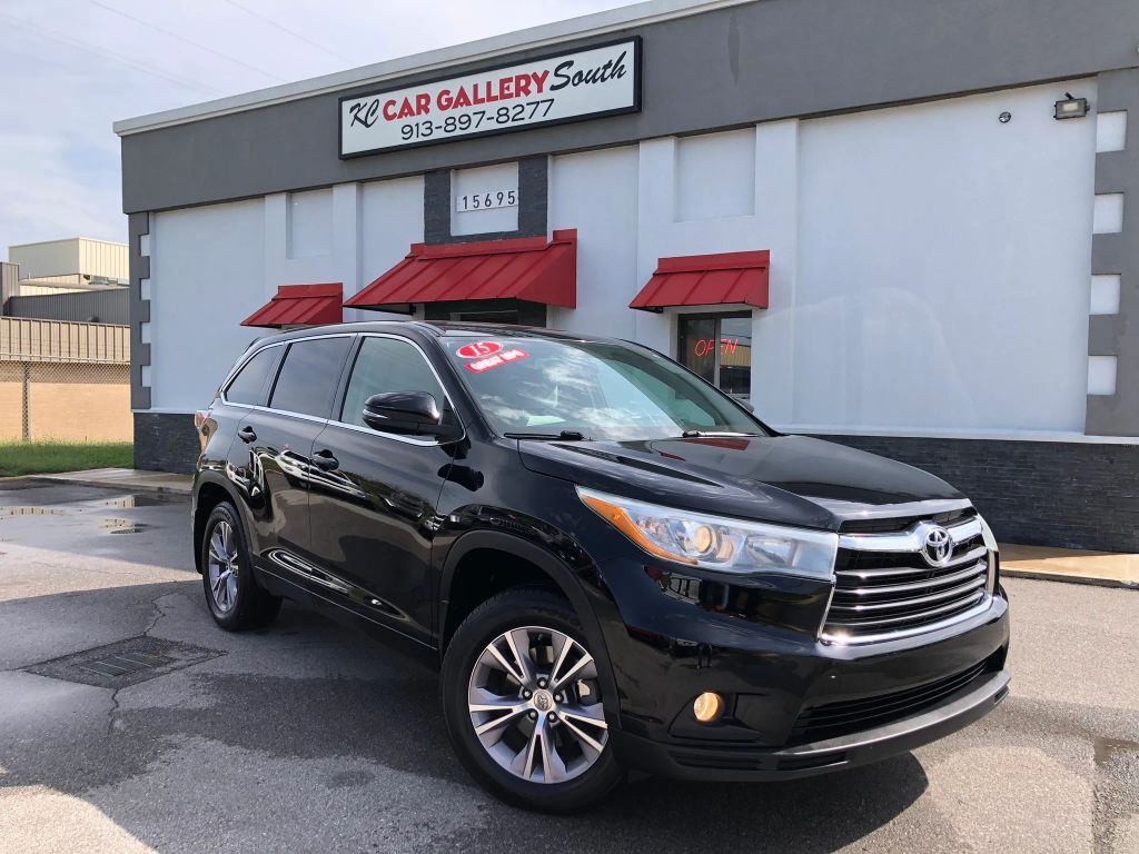 2015 TOYOTA Highlander
