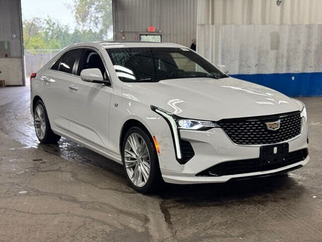 2021 CADILLAC CT4