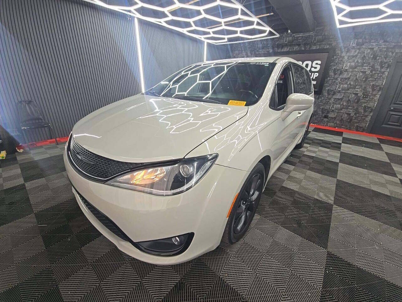 2020 CHRYSLER Pacifica