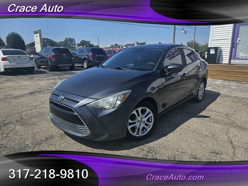 2017 TOYOTA Yaris