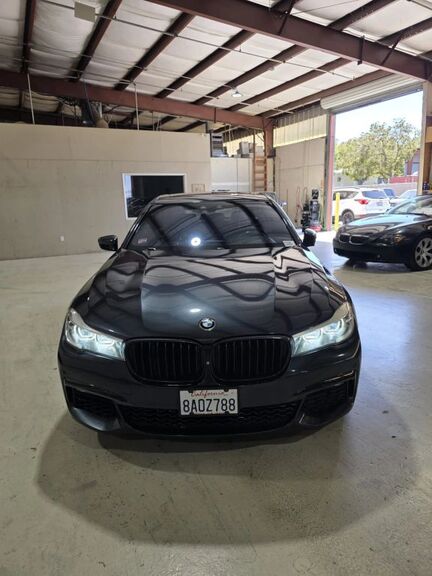 2017 BMW 740i