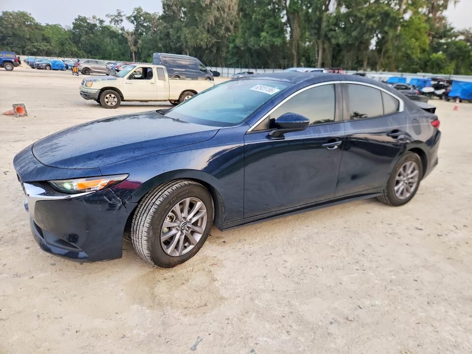 2021 MAZDA Mazda3