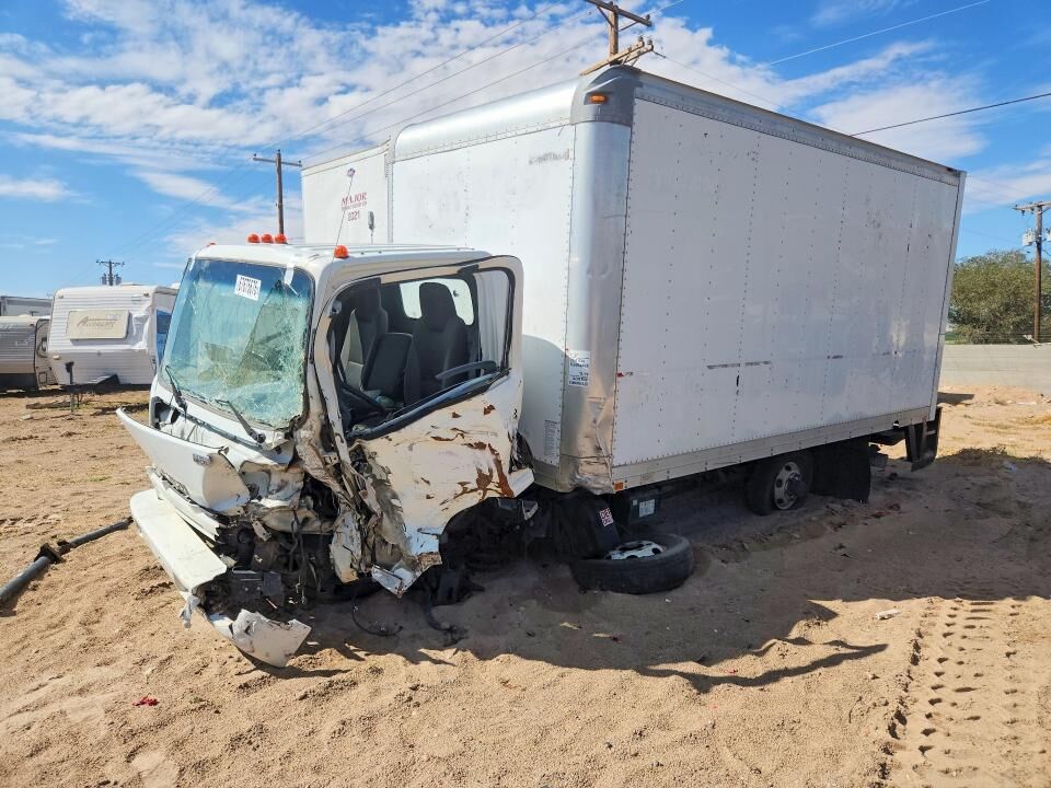 2015 ISUZU NPR/NPR-HD