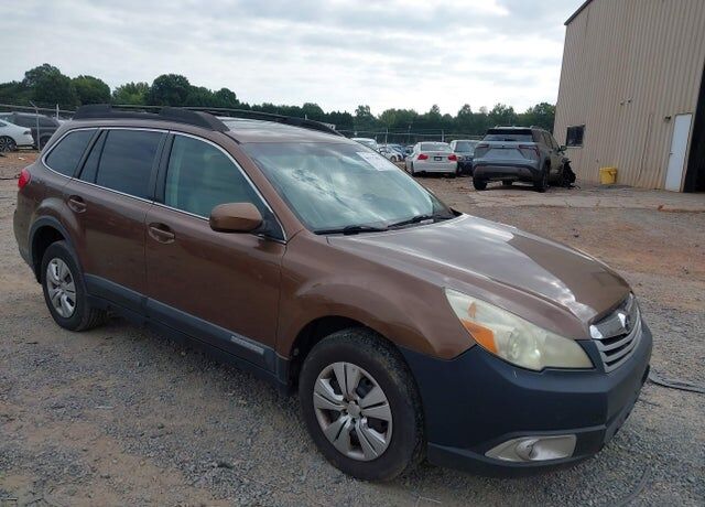 2011 SUBARU Outback
