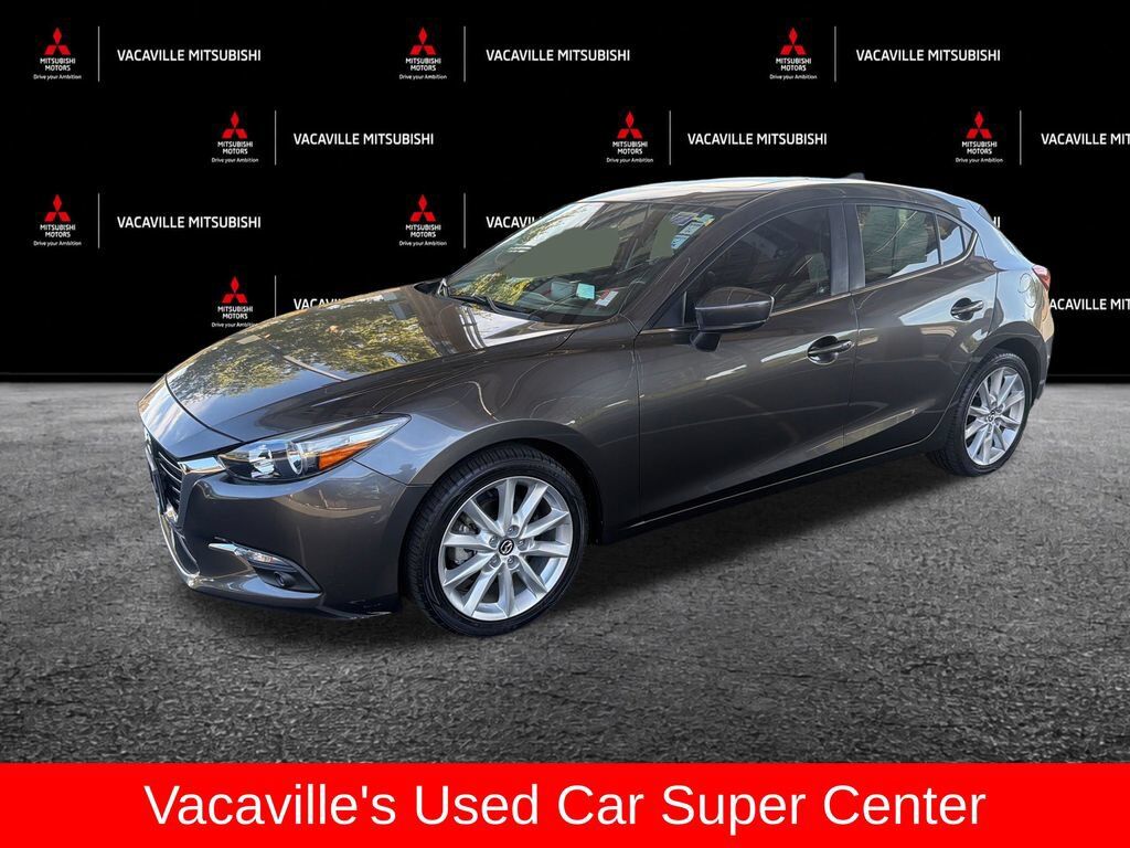 2017 MAZDA Mazda3