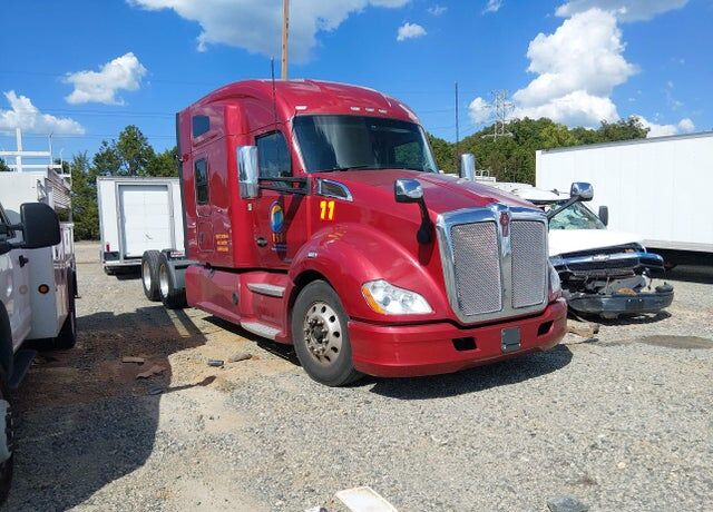 2021 KENWORTH T680