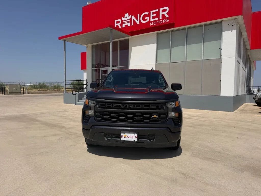 2023 CHEVROLET Silverado