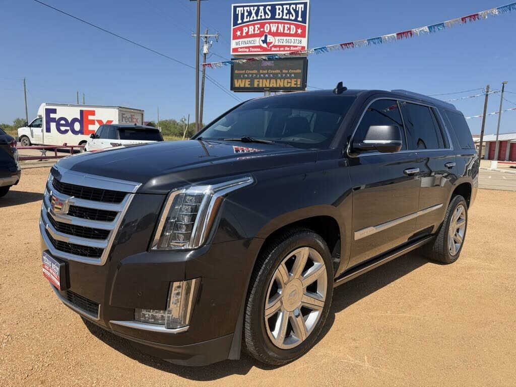 2019 CADILLAC Escalade