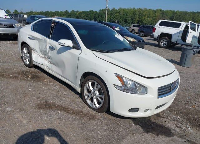 2013 NISSAN Maxima