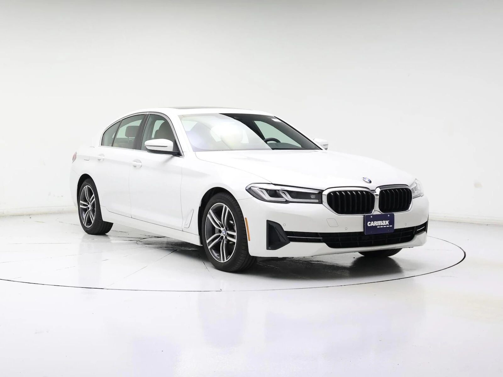 2023 BMW 530i