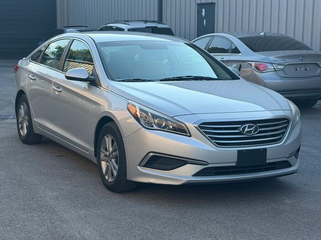 2017 HYUNDAI Sonata