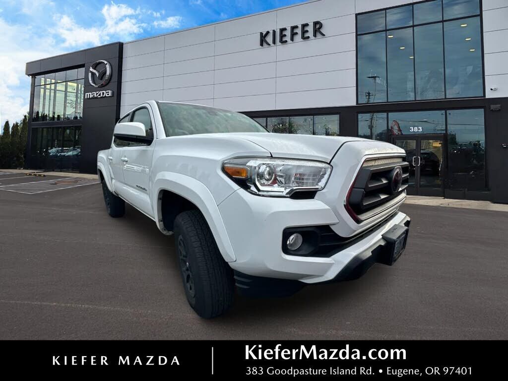 2021 TOYOTA Tacoma