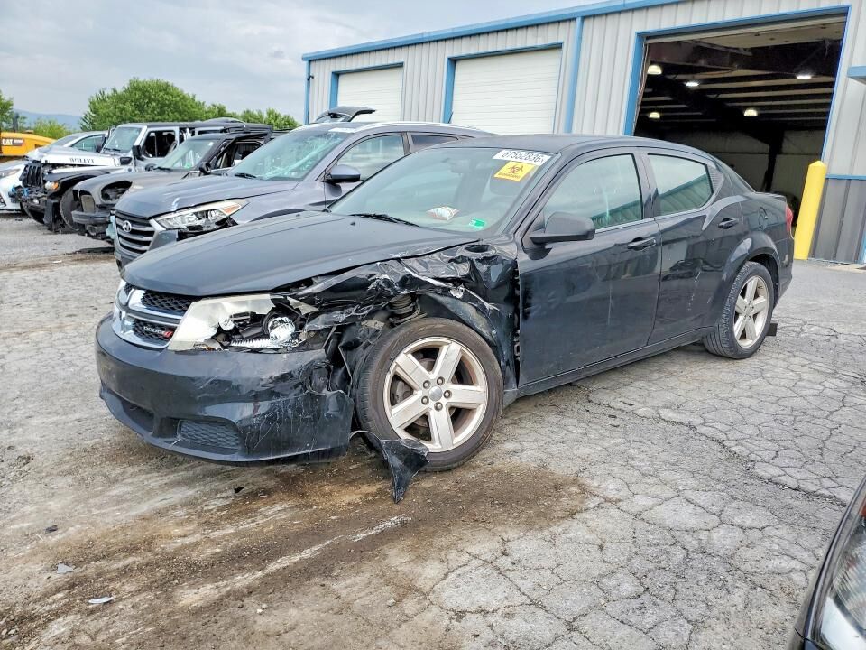 2013 DODGE Avenger
