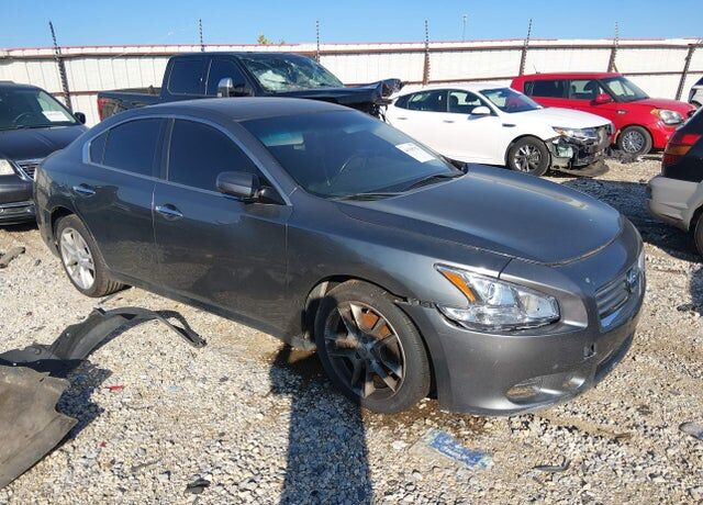 2014 NISSAN Maxima