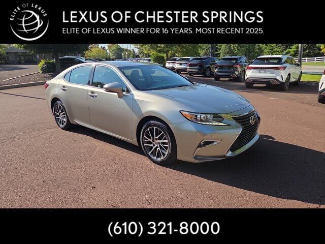 2016 LEXUS ES