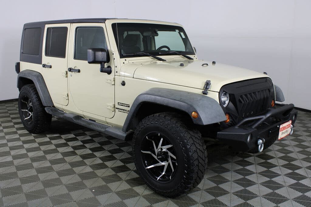 2011 JEEP Wrangler