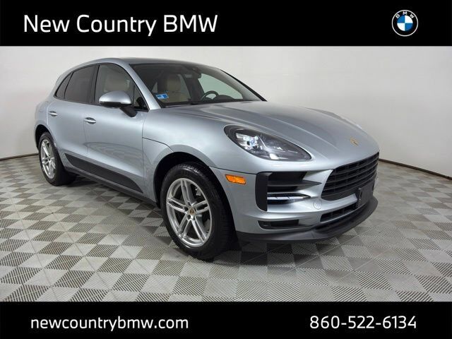 2020 PORSCHE Macan