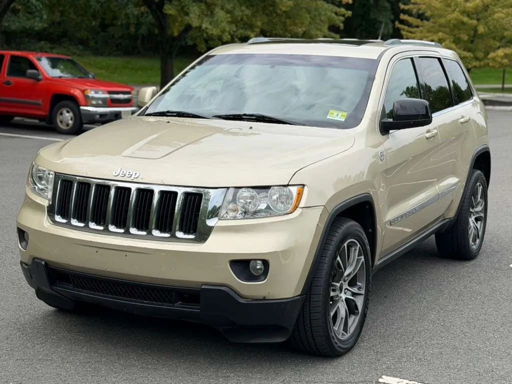 2011 JEEP Grand Cherokee