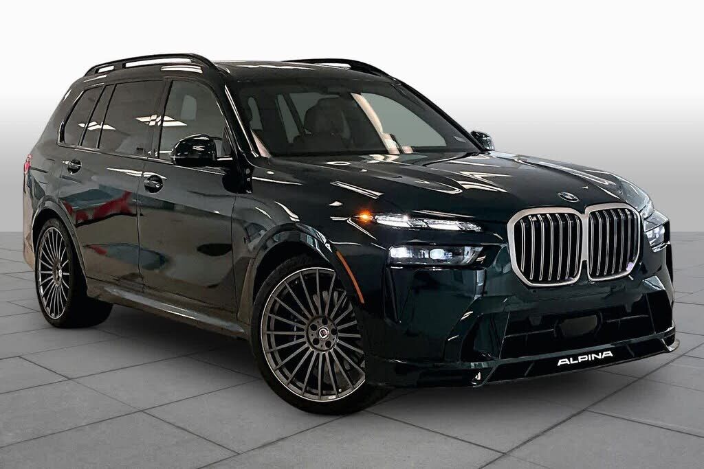 2025 BMW X7