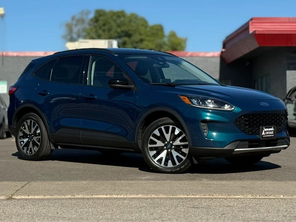 2020 FORD Escape