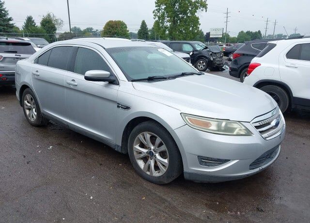 2010 FORD Taurus