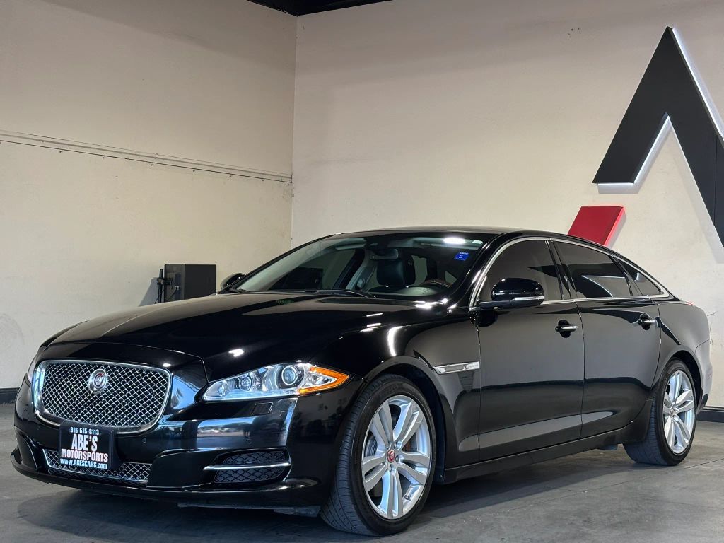 2015 JAGUAR XJ