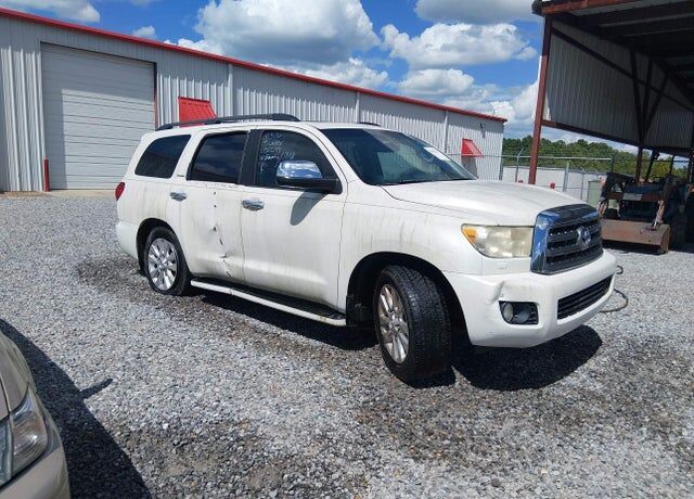 2010 TOYOTA Sequoia
