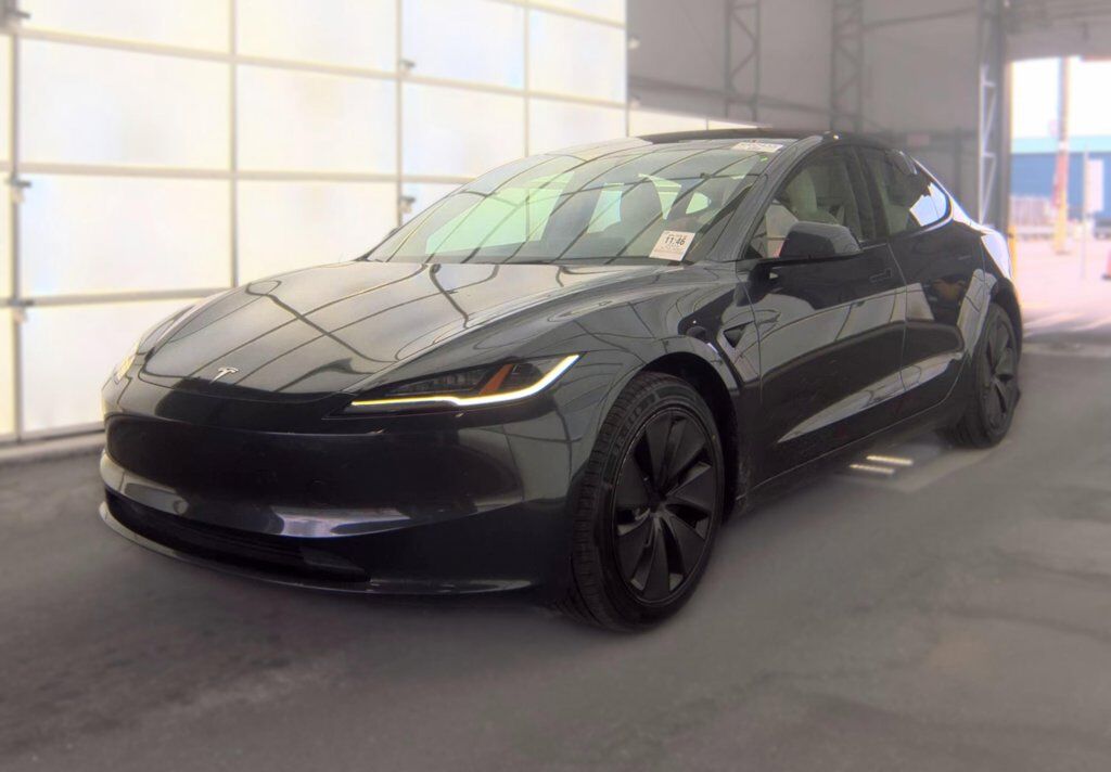 2024 TESLA Model 3