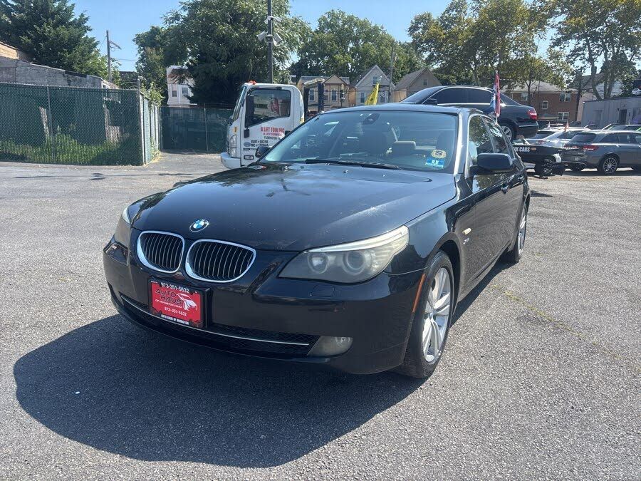 2009 BMW 528i