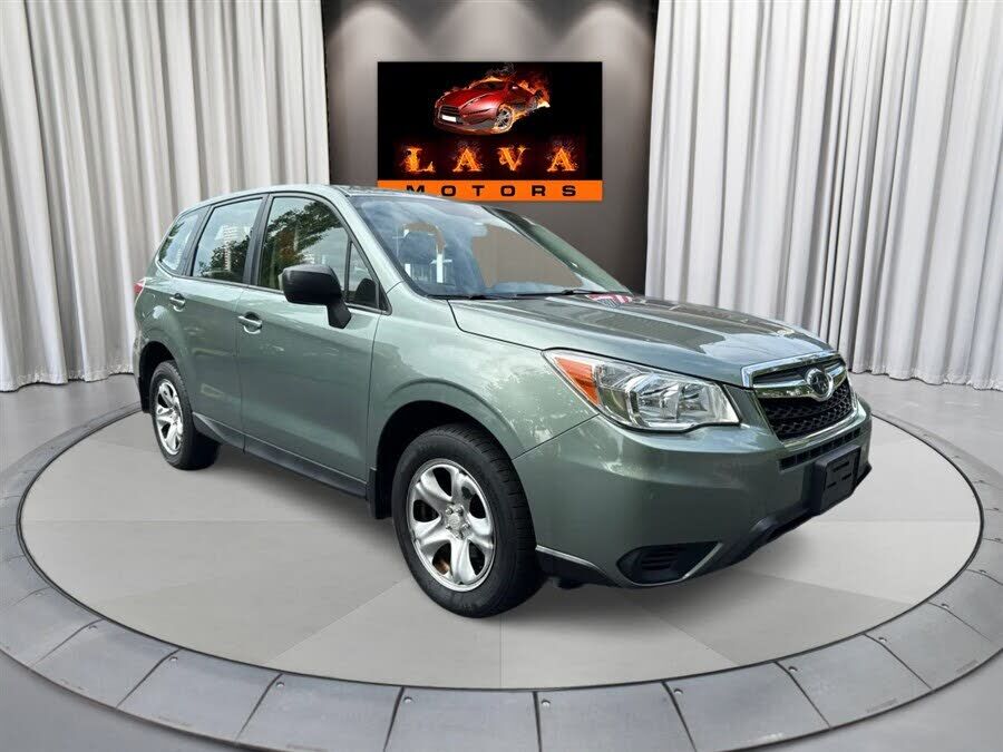 2016 SUBARU Forester