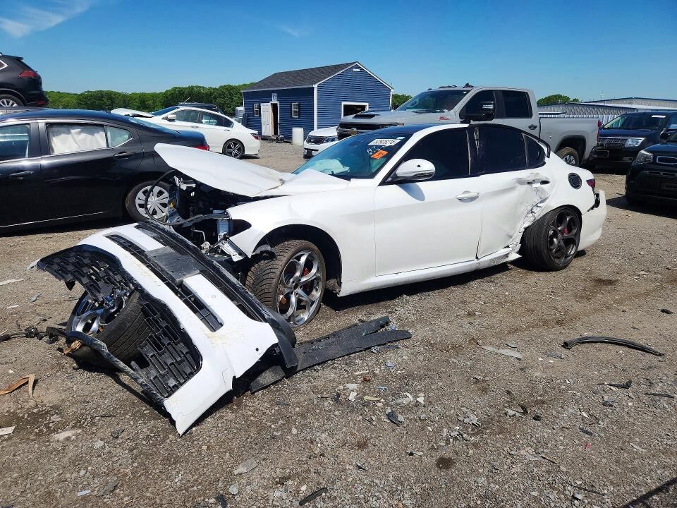 2017 ALFA ROMEO Giulia