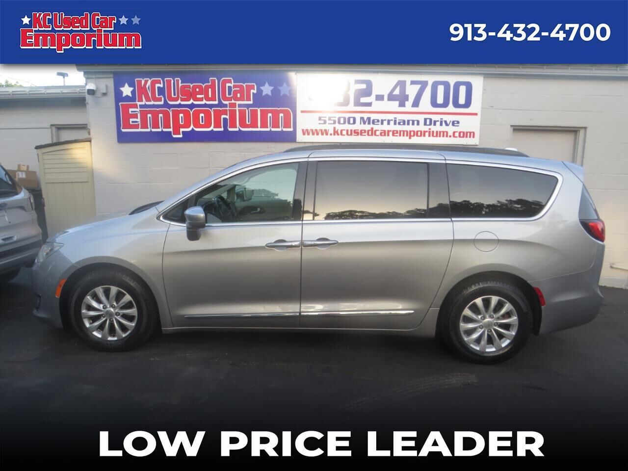 2017 CHRYSLER Pacifica