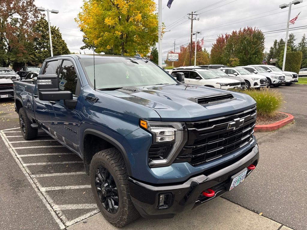 2026 CHEVROLET Silverado HD